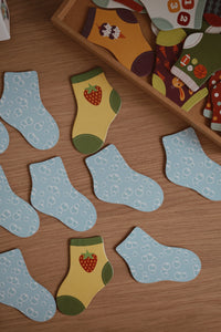 Missing Socks Matching Game