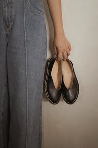 Crepeline Artisanal Pumps 10/25 - Black