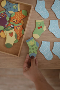 Missing Socks Matching Game