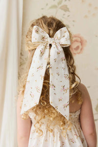Alora Bow