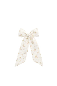 Alora Bow