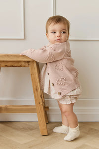 Frill Bloomer