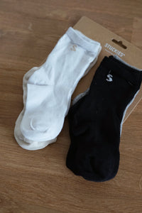 [AS IS] Stuckies Sock Bundle - Set of 4 (3-4Y)